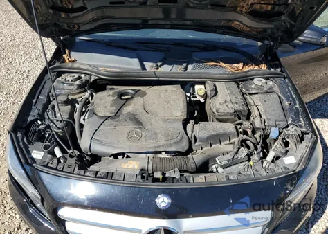 2017 Mercedes-Benz Gla 250 z USA, uszkodzony, nr VIN WDCTG4EB2HJ297301